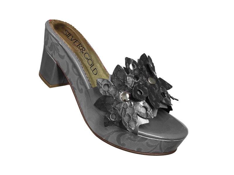 grey - 188 flower web